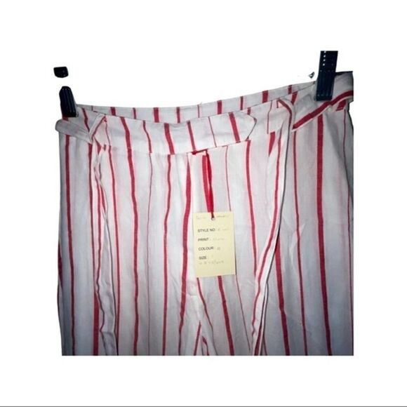 Striped Women's Pants with Button Detail - Picture 6 of 8